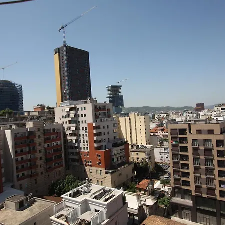 Aloha * Tirana
