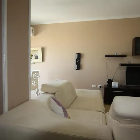 Apartment Aloha Tirana